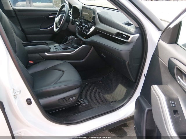 Toyota Highlander Xle 2023 5TDKDRAH8PS519309 Image 5