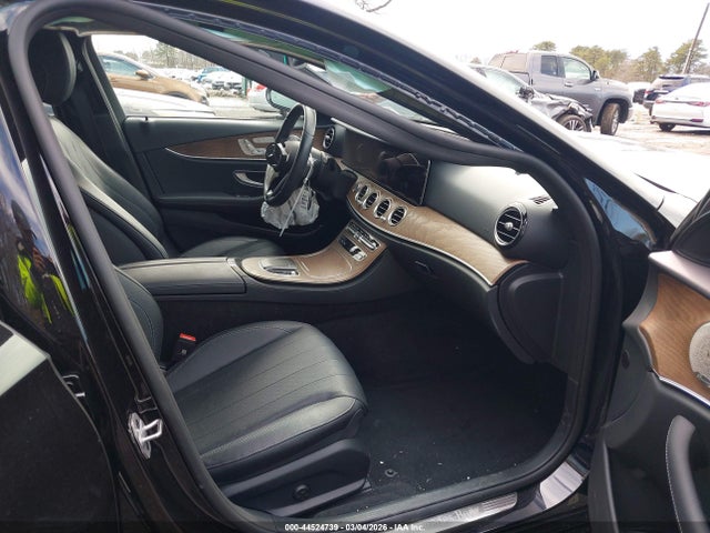 Aukcja sprzedaży 2023 Mercedes-benz E 350 4matic, vin: W1KZF8EBXPB169512, numer aukcji: 44524739