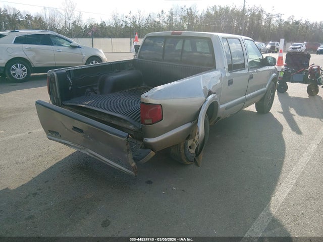 Aukcja sprzedaży 2001 Chevrolet S-10 Ls, vin: 1GCDT13W61K242845, numer aukcji: 44524740