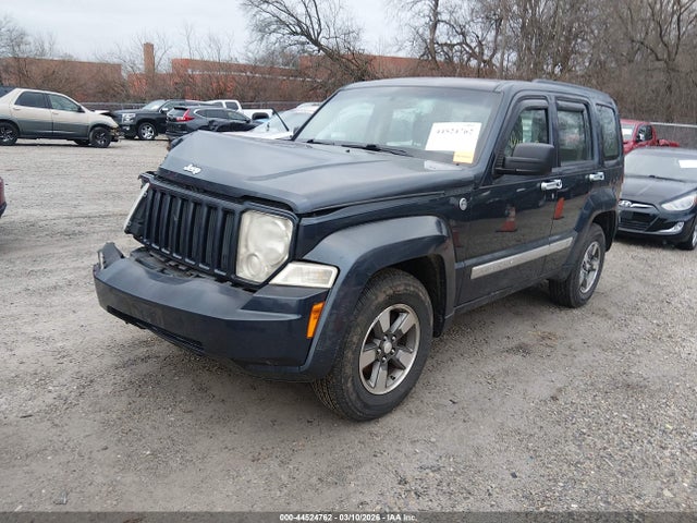 44524762 :رقم المزاد ، 1J8GN28K18W180267 vin ، 2008 Jeep Liberty Sport مزاد بيع