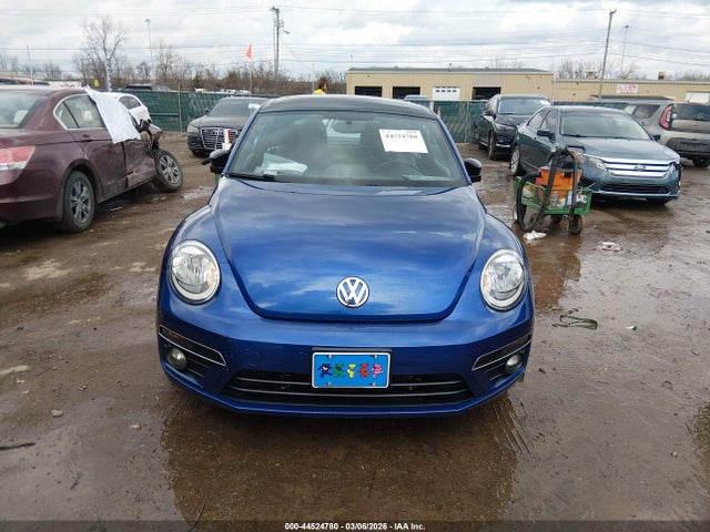 44524780 :رقم المزاد ، 3VWVT7AT6DM692389 vin ، 2013 Volkswagen Beetle 2.0t Turbo مزاد بيع