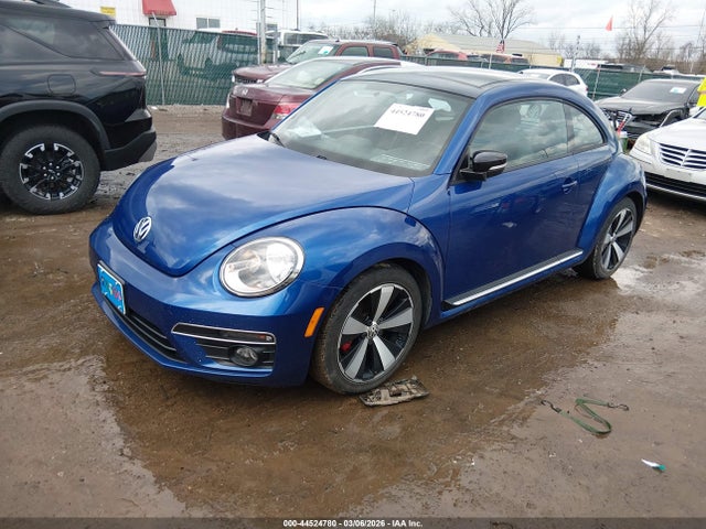 44524780 :رقم المزاد ، 3VWVT7AT6DM692389 vin ، 2013 Volkswagen Beetle 2.0t Turbo مزاد بيع