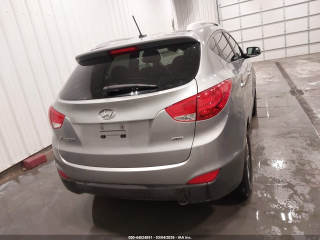 Hyundai TUCSON SE 2015 KM8JUCAG0FU084470 Image 16