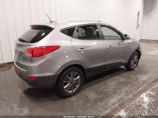 Hyundai TUCSON SE 2015 KM8JUCAG0FU084470 Image 4