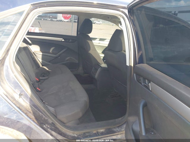 Продаж на аукціоні авто 2013 Volkswagen Passat S, vin: 1VWAH7A37DC098993, номер лоту: 44524874