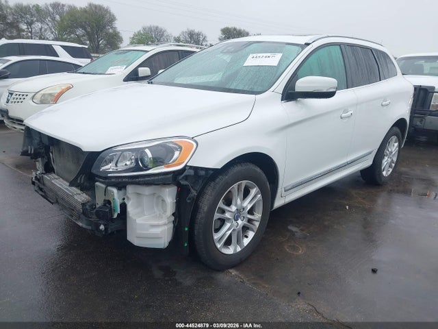 2016 Volvo Xc60 T5 Drive-e Platinum მანქანა იყიდება აუქციონზე, vin: YV440MDM5G2860915, აუქციონის ნომერი: 44524879