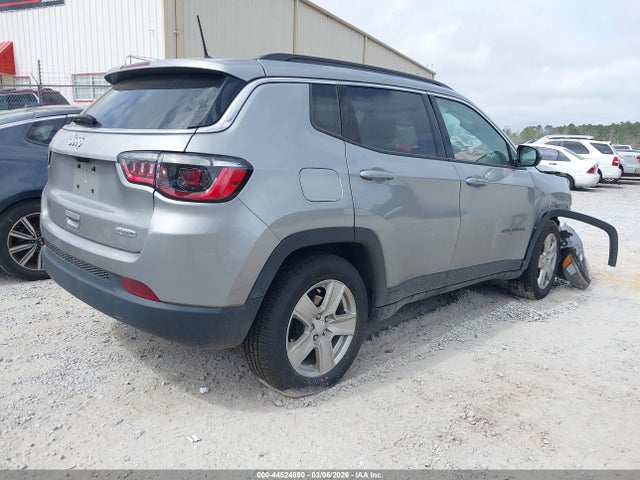 44524890 :رقم المزاد ، 3C4NJCBB6NT214388 vin ، 2022 Jeep Compass Latitude Fwd مزاد بيع