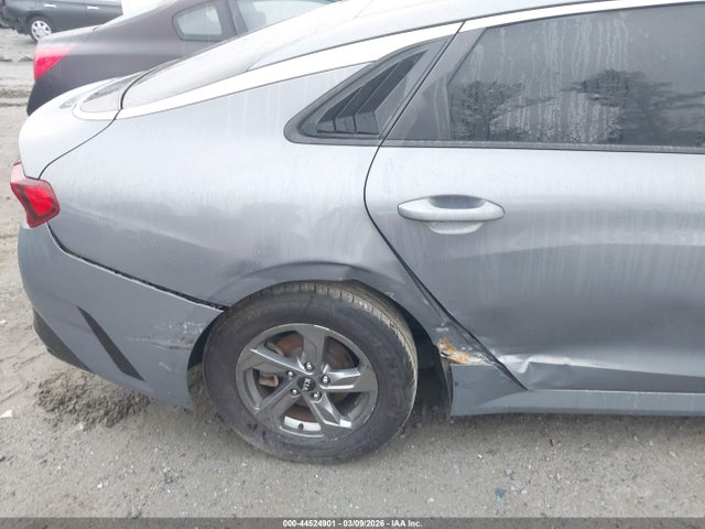 2021 Kia K5 Lxs მანქანა იყიდება აუქციონზე, vin: 5XXG14J27MG070053, აუქციონის ნომერი: 44524901