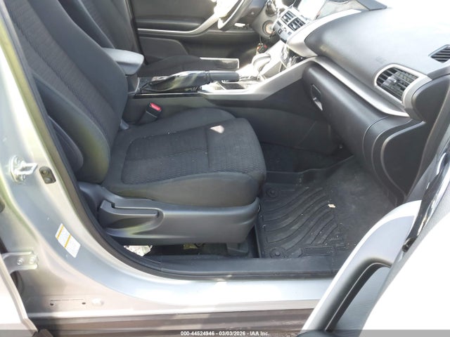 2020 MITSUBISHI ECLIPSE CROSS JA4AS3AA7LZ033742 Photo 4