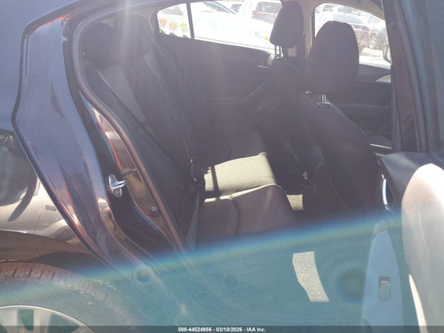 3MZBN1K75JM233667 Mazda Mazda3 Sport