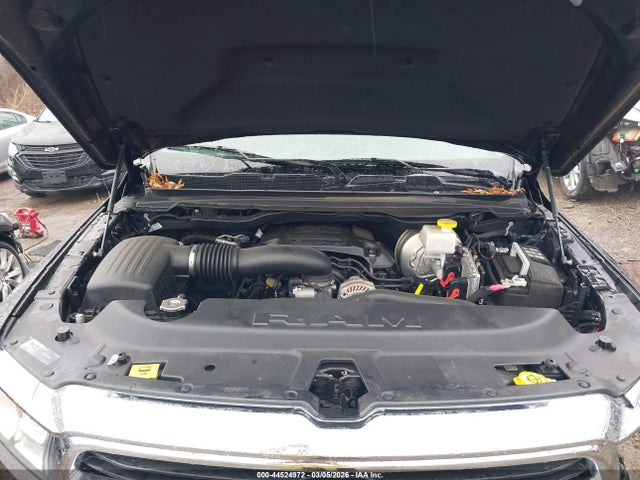 2021 Ram 1500 Big Horn  4x4 6'4 Box მანქანა იყიდება აუქციონზე, vin: 1C6SRFBT1MN731755, აუქციონის ნომერი: 44524972