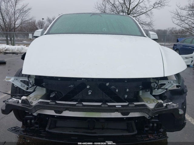 Продажа на аукционе авто 2026 Tesla Model Y Premium Rear-wheel Drive/standard Rear-wheel Drive, vin: 7SAYGDED9TF382975, номер лота: 44524980