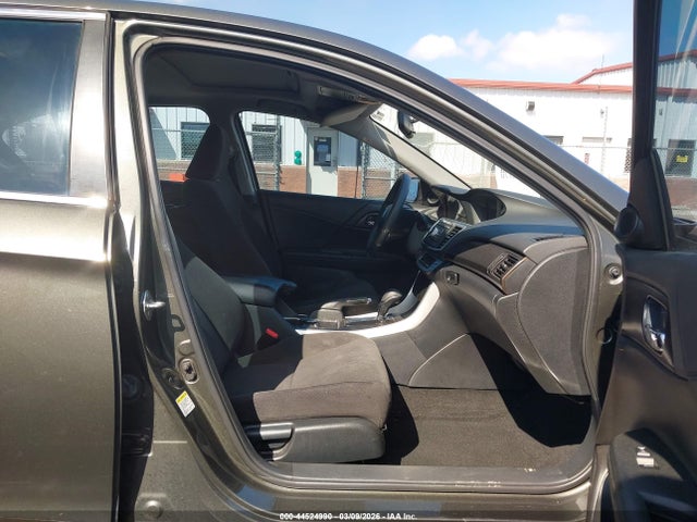 44524990 :رقم المزاد ، 1HGCR2F71DA255017 vin ، 2013 Honda Accord Ex مزاد بيع