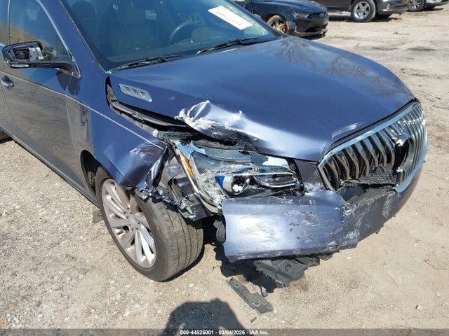 1G4GB5G34FF250011 Buick Lacrosse Leather