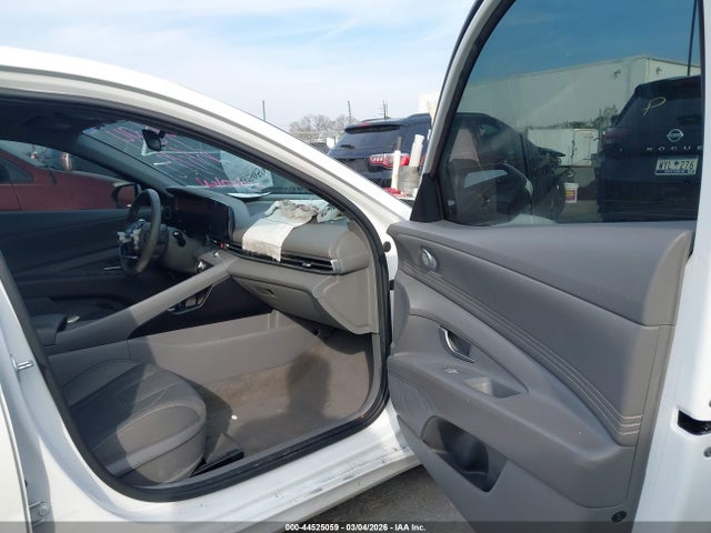 Продаж на аукціоні авто 2023 Hyundai Elantra Sel, vin: 5NPLS4AG6PH119694, номер лоту: 44525059