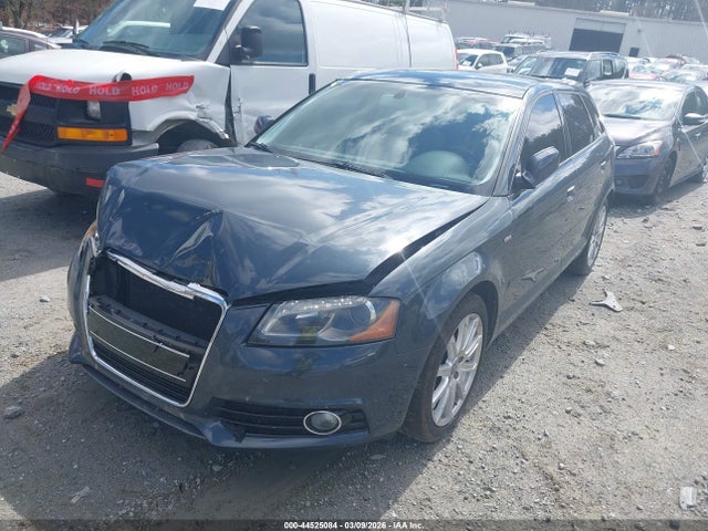 2012 Audi A3 2.0 Tdi Premium მანქანა იყიდება აუქციონზე, vin: WAUKJAFM2CA104314, აუქციონის ნომერი: 44525084