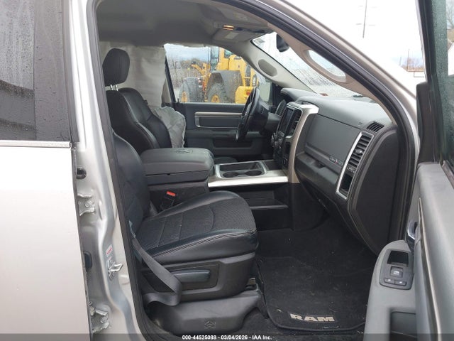 2019 Ram 1500 Classic Lone Star Silver  4x4 5'7 Box მანქანა იყიდება აუქციონზე, vin: 1C6RR7LTXKS588659, აუქციონის ნომერი: 44525088