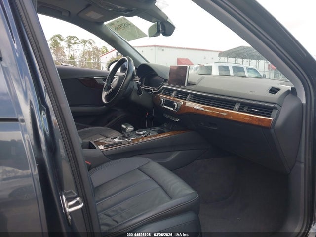 2018 AUDI A4 WAUENAF45JN019622 Photo 4