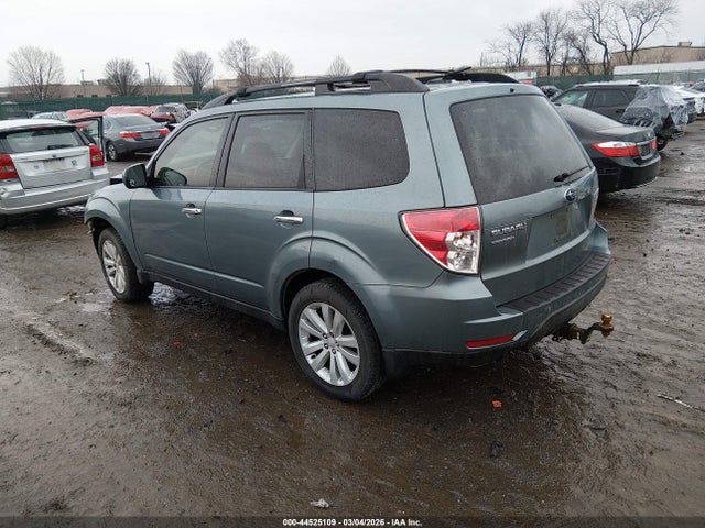 2013 Subaru Forester 2.5x Premium მანქანა იყიდება აუქციონზე, vin: JF2SHADC4DH409591, აუქციონის ნომერი: 44525109