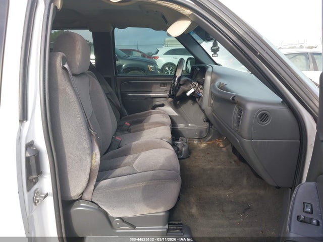 44525132 :رقم المزاد ، 1GTEC19T16Z131085 vin ، 2006 Gmc Sierra 1500 Sle1 مزاد بيع