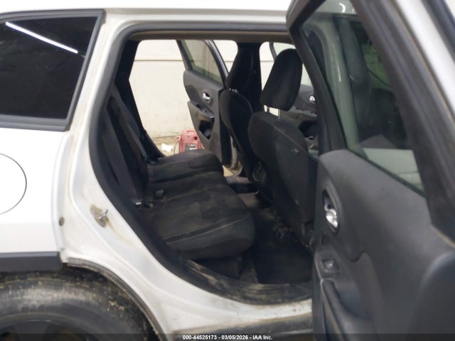 44525173 :رقم المزاد ، 1C4PJMCB7FW750064 vin ، 2015 Jeep Cherokee Latitude Altitude مزاد بيع