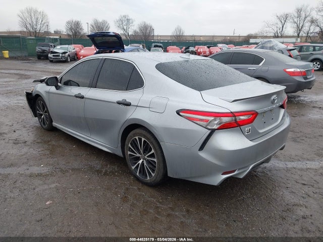 Продаж на аукціоні авто 2019 Toyota Camry Se, vin: 4T1B11HKXKU699887, номер лоту: 44525179