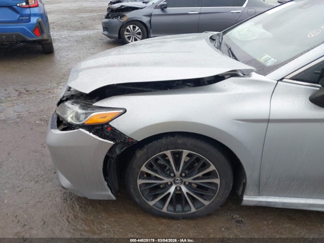 Продаж на аукціоні авто 2019 Toyota Camry Se, vin: 4T1B11HKXKU699887, номер лоту: 44525179