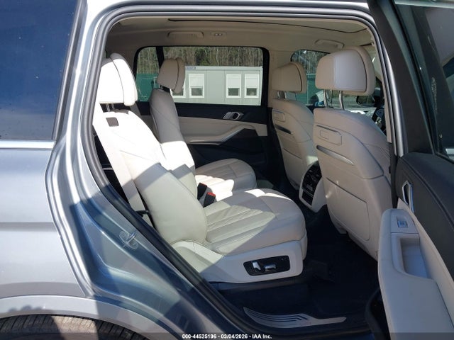 2025 BMW X7 5UX23EM05S9000872 Photo 7