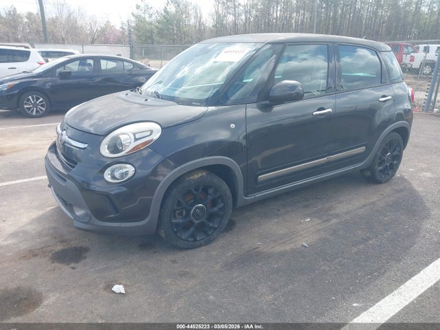 2015 FIAT 500L ZFBCFADH8FZ036544 Photo 1