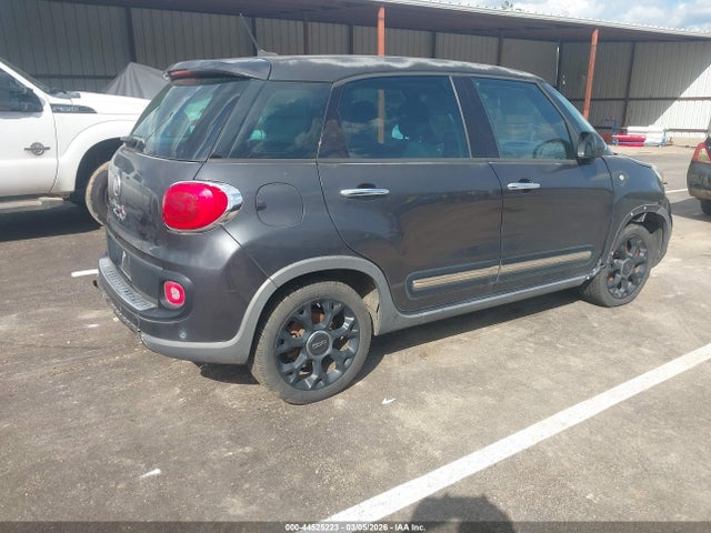 2015 FIAT 500L ZFBCFADH8FZ036544 Photo 3