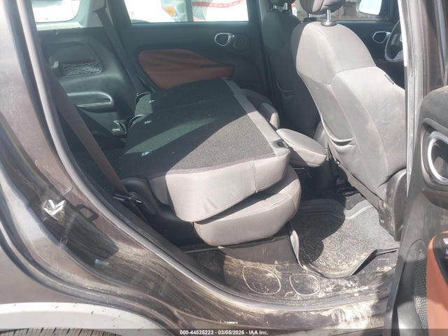 2015 FIAT 500L ZFBCFADH8FZ036544 Photo 7