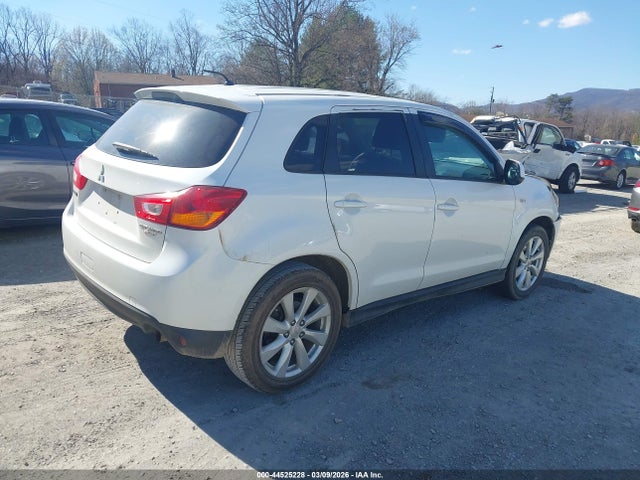 2015 MITSUBISHI OUTLANDER SPORT 4A4AP3AUXFE044482 Photo 3
