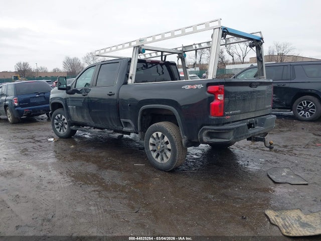 2GC4YME77P1700829 Chevrolet Silverado 2500hd 4wd Standard Bed Custom