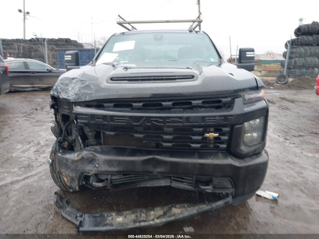 2GC4YME77P1700829 Chevrolet Silverado 2500hd 4wd Standard Bed Custom