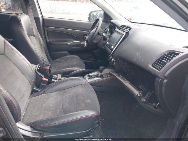 Продажа на аукционе авто 2024 Mitsubishi Outlander Sport 2.0 Se Awc, vin: JA4ARUAU8RU000623, номер лота: 44525275
