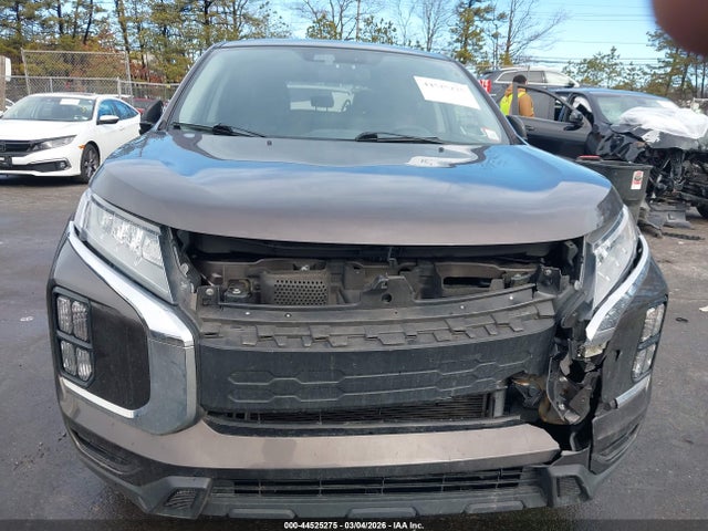 Продажа на аукционе авто 2024 Mitsubishi Outlander Sport 2.0 Se Awc, vin: JA4ARUAU8RU000623, номер лота: 44525275