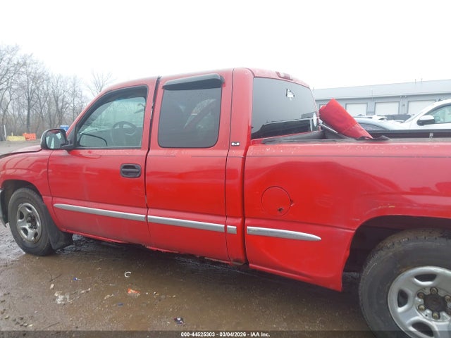 44525303 :رقم المزاد ، 2GTEC19V611315005 vin ، 2001 Gmc Sierra 1500 Sle مزاد بيع