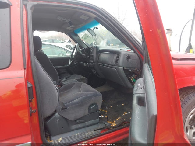 44525303 :رقم المزاد ، 2GTEC19V611315005 vin ، 2001 Gmc Sierra 1500 Sle مزاد بيع