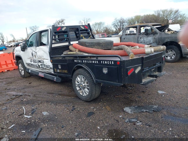 2022 CHEVROLET SILVERADO 3500HD 1GC4YVEY3NF104041 Photo 2