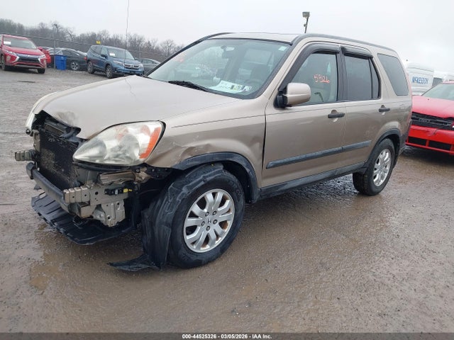 2005 HONDA CR-V SHSRD788X5U321446 Photo 1