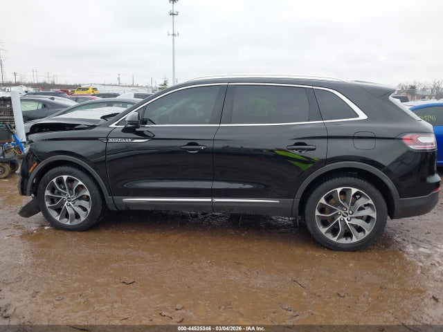 Продажа на аукционе авто 2022 Lincoln Nautilus Reserve, vin: 2LMPJ8K92NBL27639, номер лота: 44525346