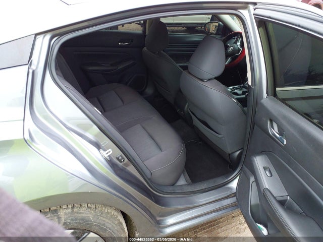 44525352 :رقم المزاد ، 1N4BL4BV8LC200827 vin ، 2020 Nissan Altima S Fwd مزاد بيع