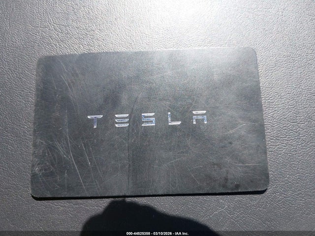 44525358 :رقم المزاد ، 7SAYGDEF2PF777118 vin ، 2023 Tesla Model Y Performance Dual Motor All-wheel Drive مزاد بيع