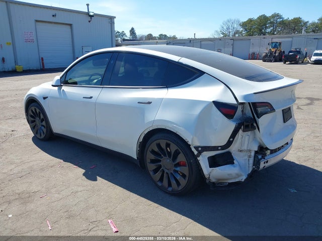 44525358 :رقم المزاد ، 7SAYGDEF2PF777118 vin ، 2023 Tesla Model Y Performance Dual Motor All-wheel Drive مزاد بيع