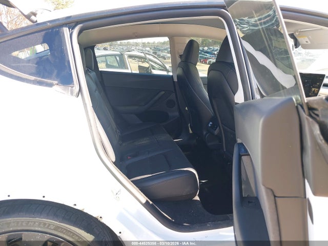 44525358 :رقم المزاد ، 7SAYGDEF2PF777118 vin ، 2023 Tesla Model Y Performance Dual Motor All-wheel Drive مزاد بيع