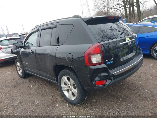 44525374 :رقم المزاد ، 1C4NJDEB1FD162368 vin ، 2015 Jeep Compass High Altitude Edition مزاد بيع