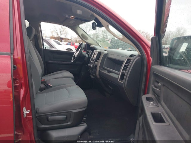 2015 RAM 1500 1C6RR7FT5FS655668 Photo 4