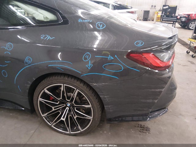 44525448 :رقم المزاد ، WBS43AZ09NCH83354 vin ، 2022 Bmw M4 Competition Xdrive مزاد بيع