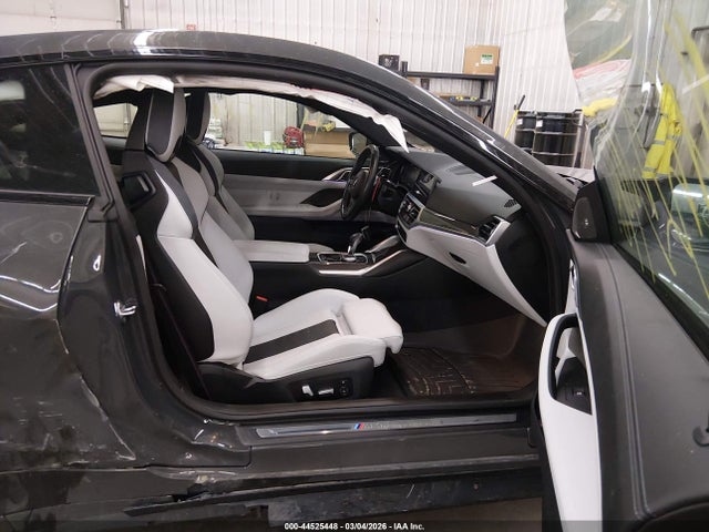 2022 BMW M4 WBS43AZ09NCH83354 Photo 4