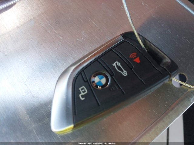 Продажа на аукционе авто 2021 Bmw 330i, vin: 3MW5R1J06M8B95451, номер лота: 44525467